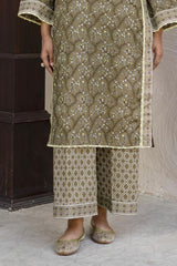 2PC Unstitched Printed Lawn Shirt and Trouser KST-4063